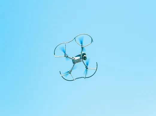 カメラ / ドローン設備導入